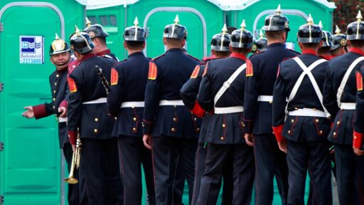 Tiến bộ chậm lại khi thường xuyên kiểm tra: Nguyên nhân và Giải pháp